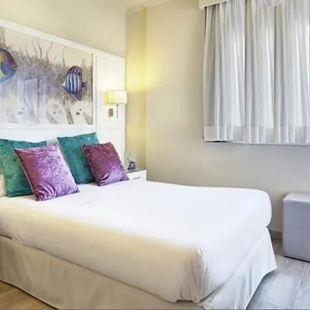 Grupotel Maritimo Hotel